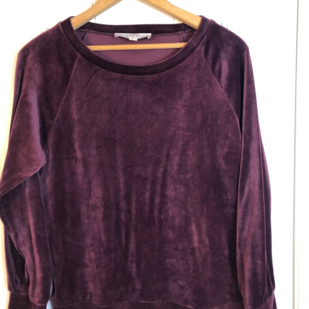 Loft Womens Velour LS Sweatshirt Pullover Burgundy Small Petite Whimsigoth‎ Cozy - Picture 5 of 7